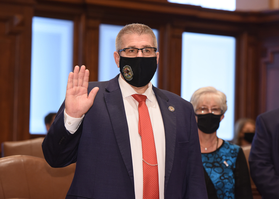 Darren Bailey Sworn-In as State Senator; Excited to begin 102nd General Assembly