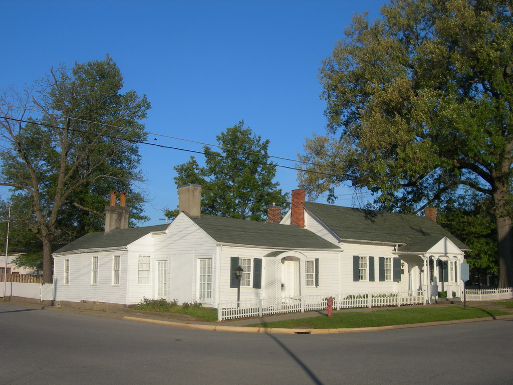 Historical Society Seeks Volunteers