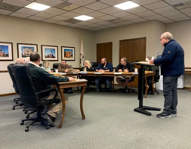 Carmi City Council Discusses Bonds and Policies