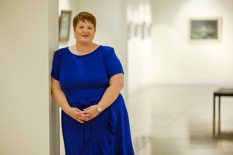 Southeastern Illinois College Welcomes Dr. Karen Weiss as New President
