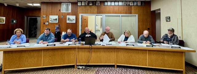 Grayville Hires New Police Officer; Tackles Several Issues Over Hour Meeting Monday