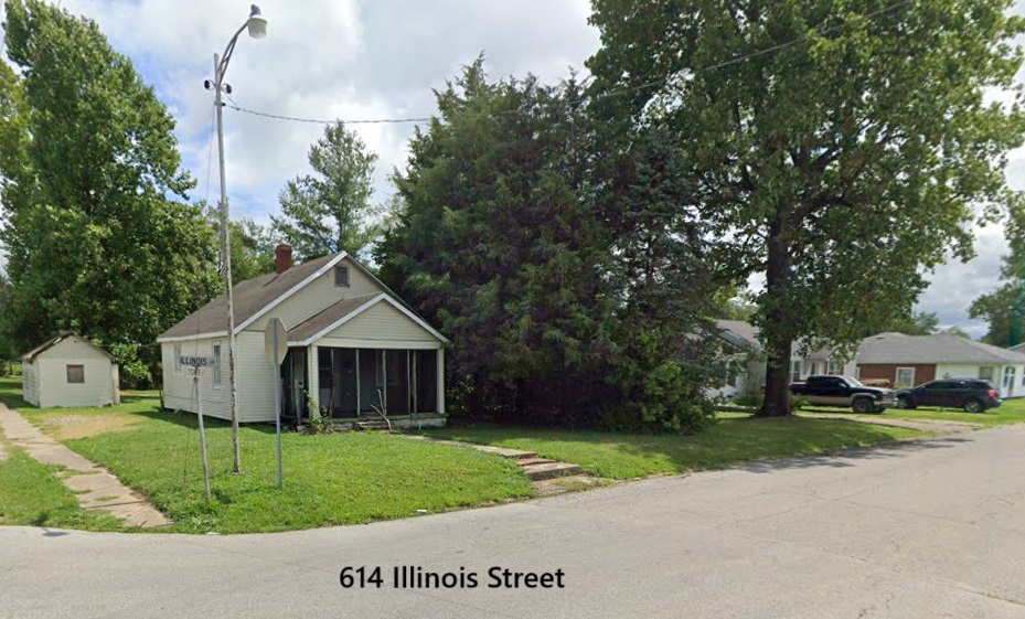 Carmi Police Respond to Assault Thursday; Apprehend Burglar Early Friday