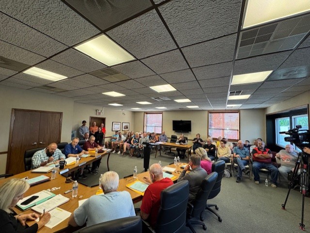 City of Carmi Welcomes New Mayor, Council Members, Names Committee Chairs, Takes Up Police Station Roof