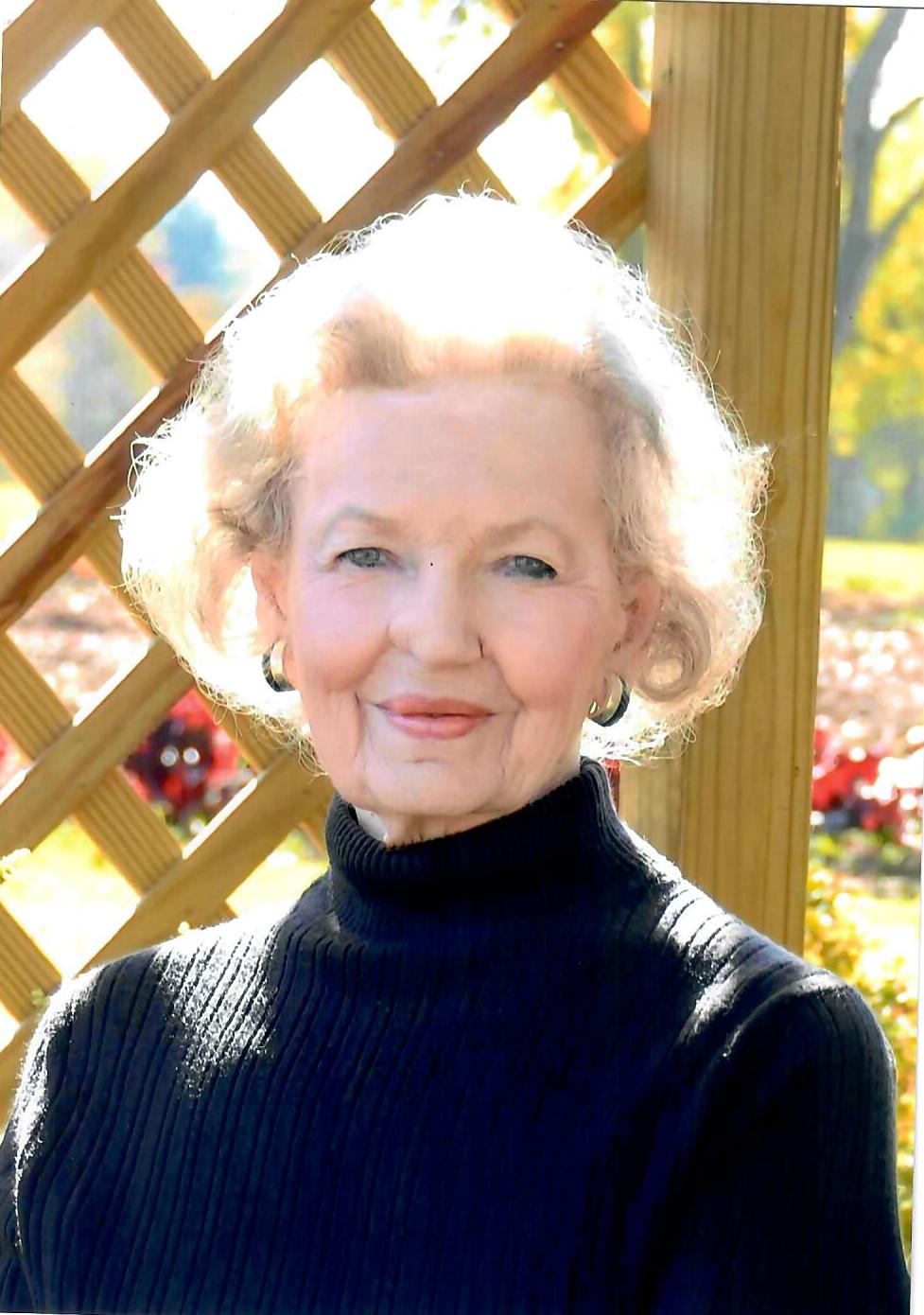 Nina Marlene Cozart