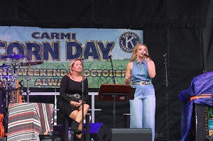 Emily Williams and Kelsi Hunsinger singing Dolly Parton hits.